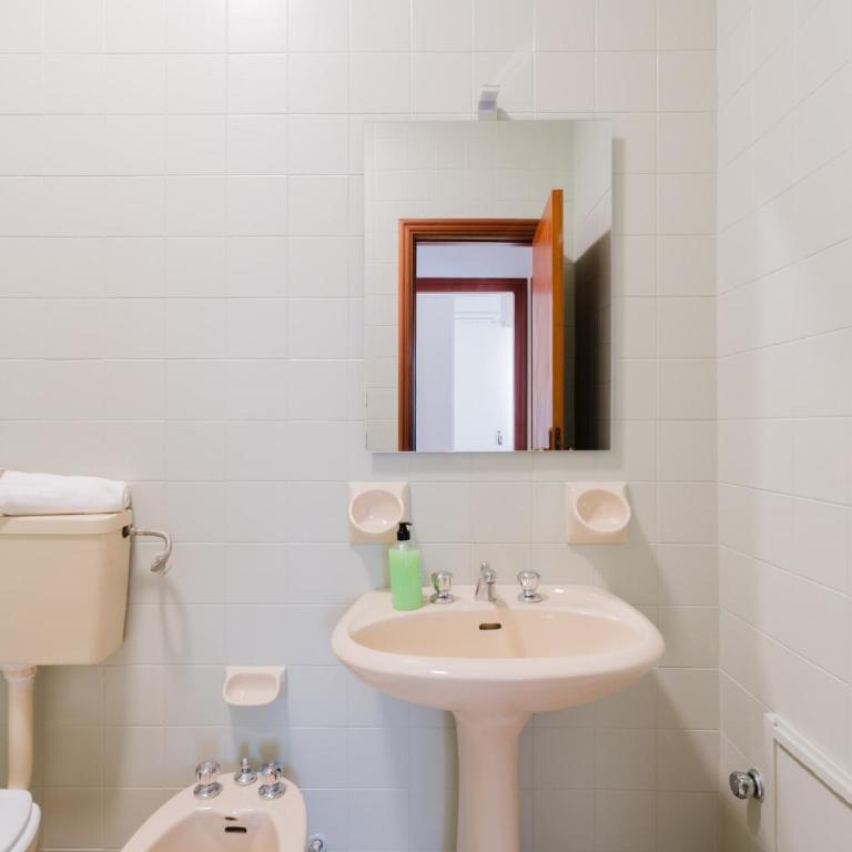 Casa Giselle a Otranto - Two-Bedroom Deluxe Apartment with Balcony - 17