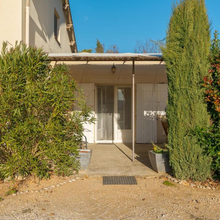 La Miellerie - One-Bedroom House - 21