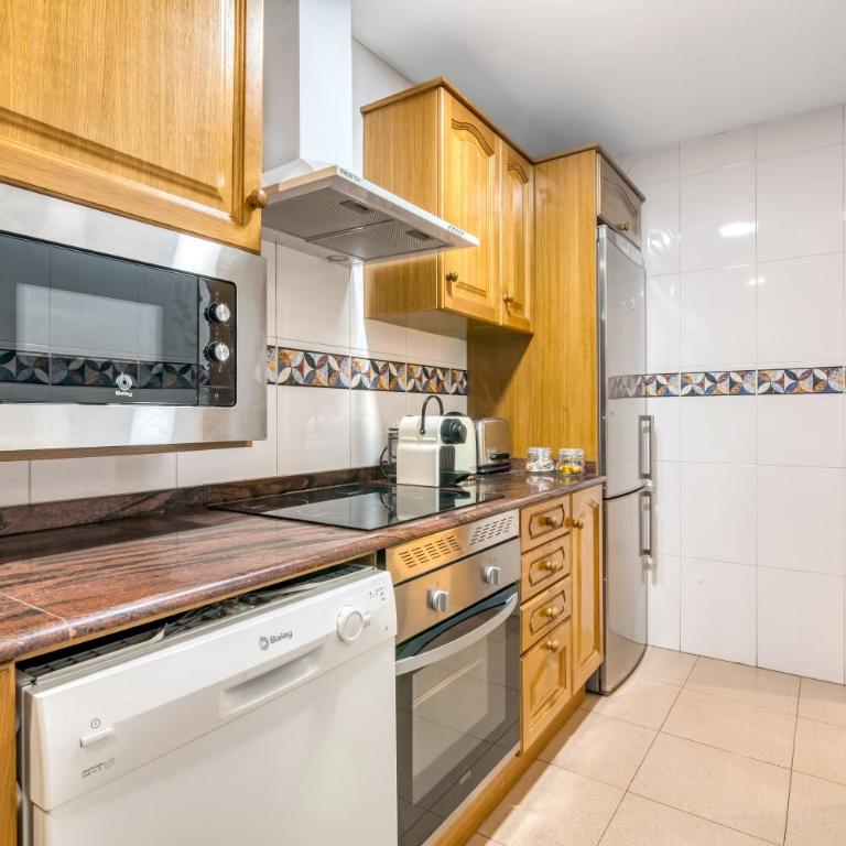 Sol Mar Arzuaga - Apartamento Superior con vistas a la ciudad - 5