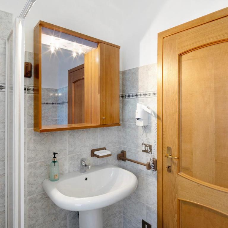 Residence Malibu Appartamento 2 - Appartamento con doccia - 15