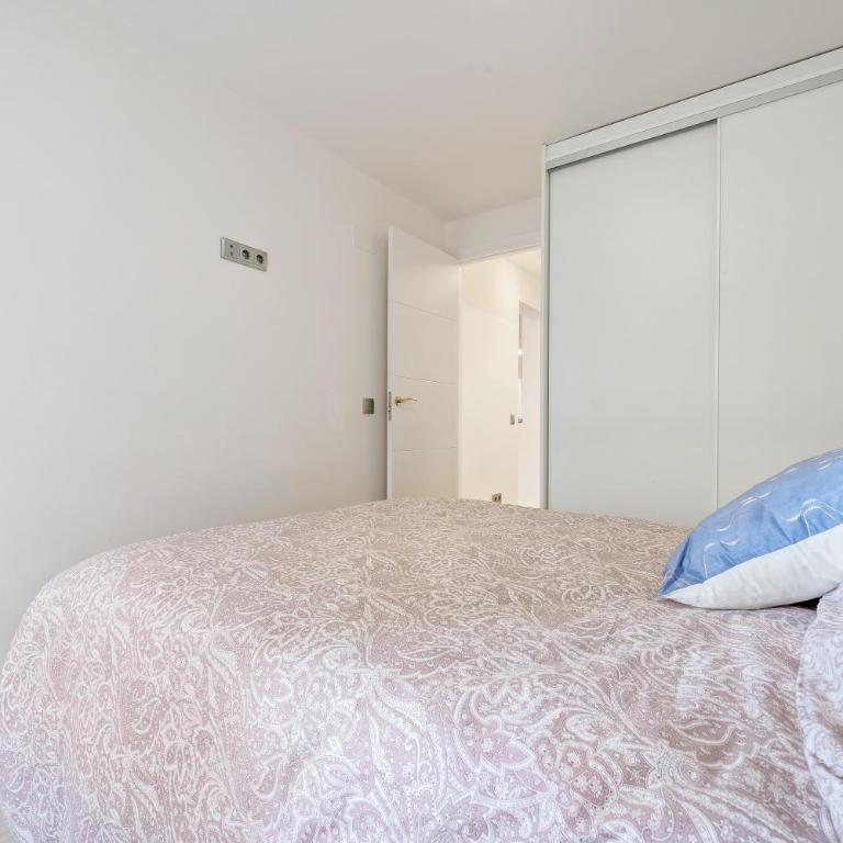 Logroño - Apartamento Deluxe de 2 dormitorios con vistas al jardín - 14