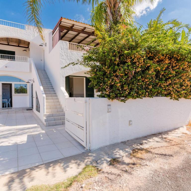 Il Rosmarino Casa Vacanze - Appartamento Deluxe con 2 Camere da Letto e Balcone - 2