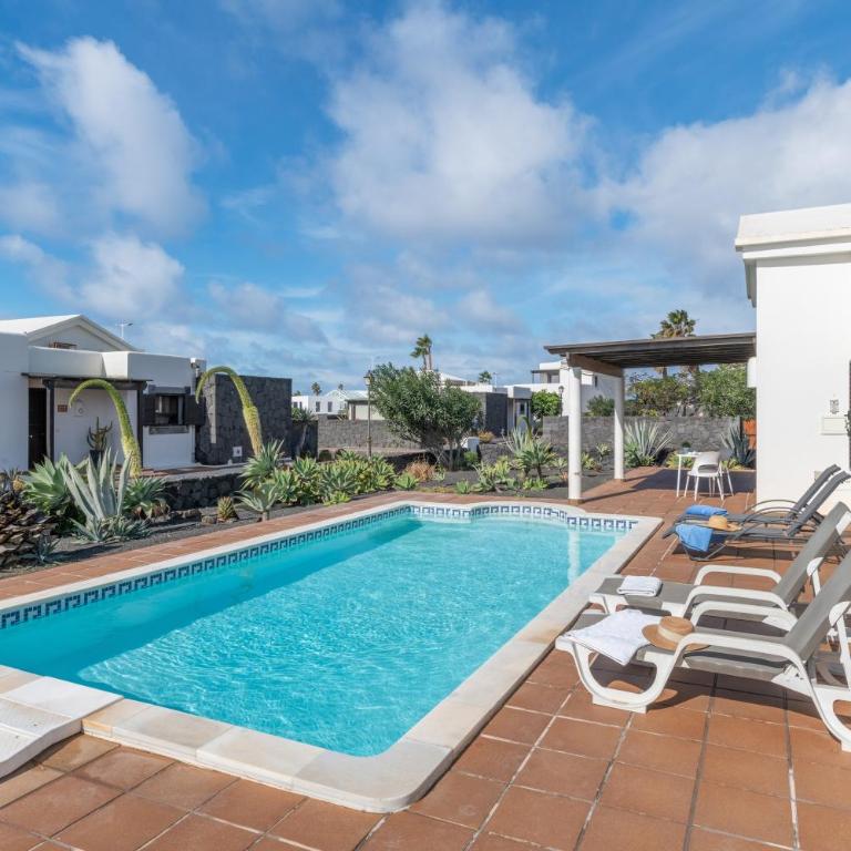 Villa Alessia, Playa Blanca - Two-Bedroom House - 12