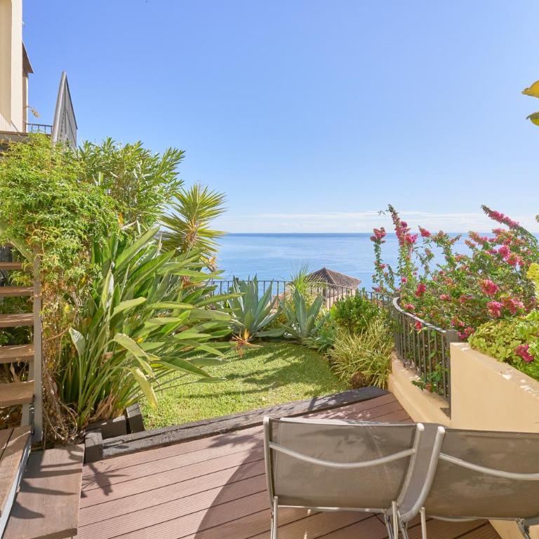 Beautiful House With Splendid Sea - Two-Bedroom House - 29