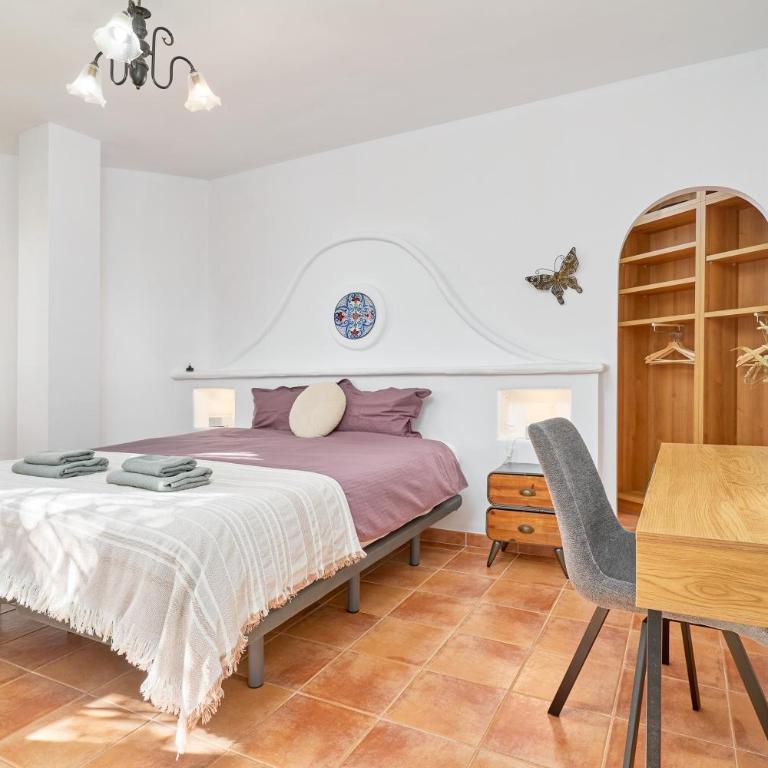 Beautiful House With Splendid Sea - Two-Bedroom House - 16