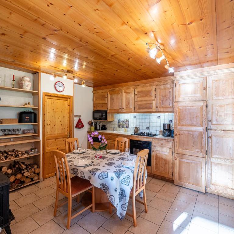 Chalet La Vourze - Appartement 2 Chambres Deluxe avec Balcon - 8
