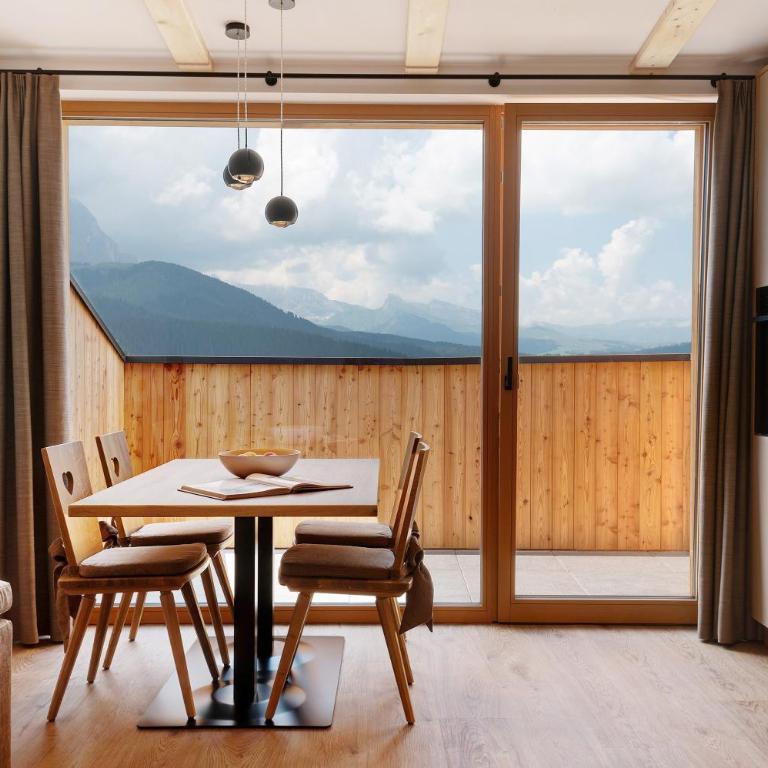 Daunëihof - Appartamento Deluxe con 2 Camere da Letto e Balcone - 4