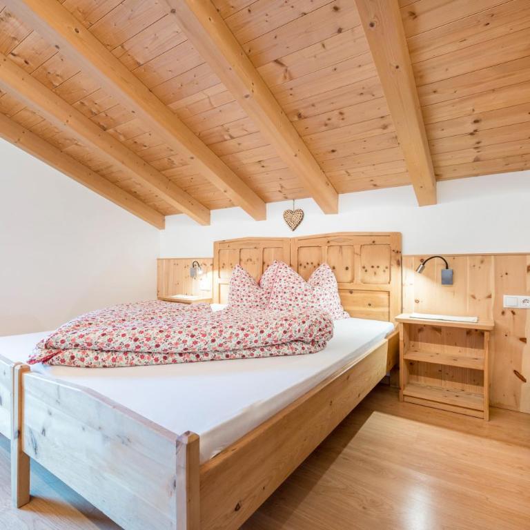 Raffreiderhof Apt Zirbe - Superior One-Bedroom Apartment with Balcony - 7
