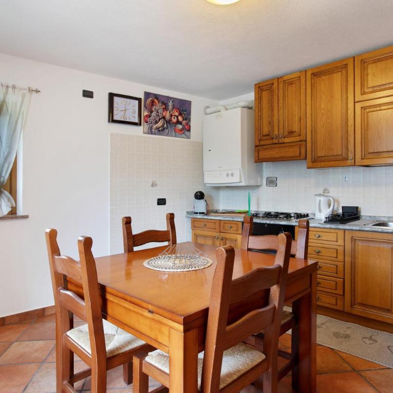 La Casa Di Pasky - Two-Bedroom Deluxe Apartment with Garden View - 8