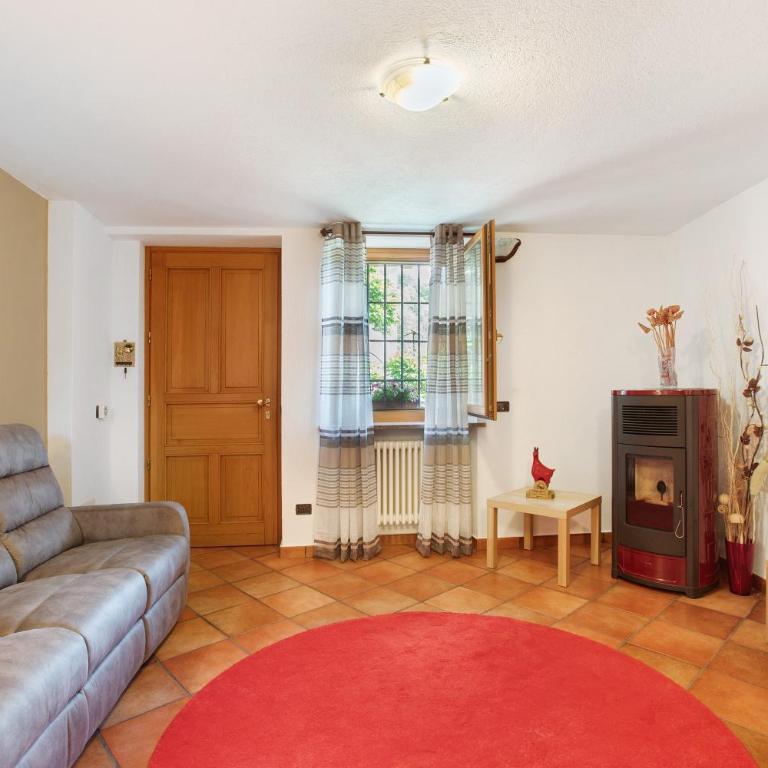 La Casa Di Pasky - Two-Bedroom Deluxe Apartment with Garden View - 5