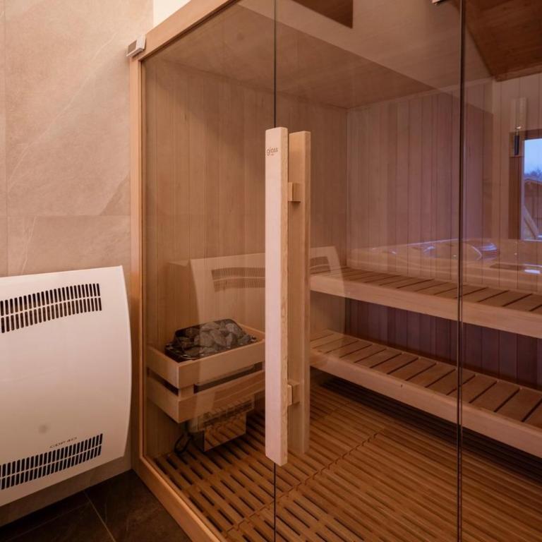 Chalet-Spa Le Cervin - Chalet - 38