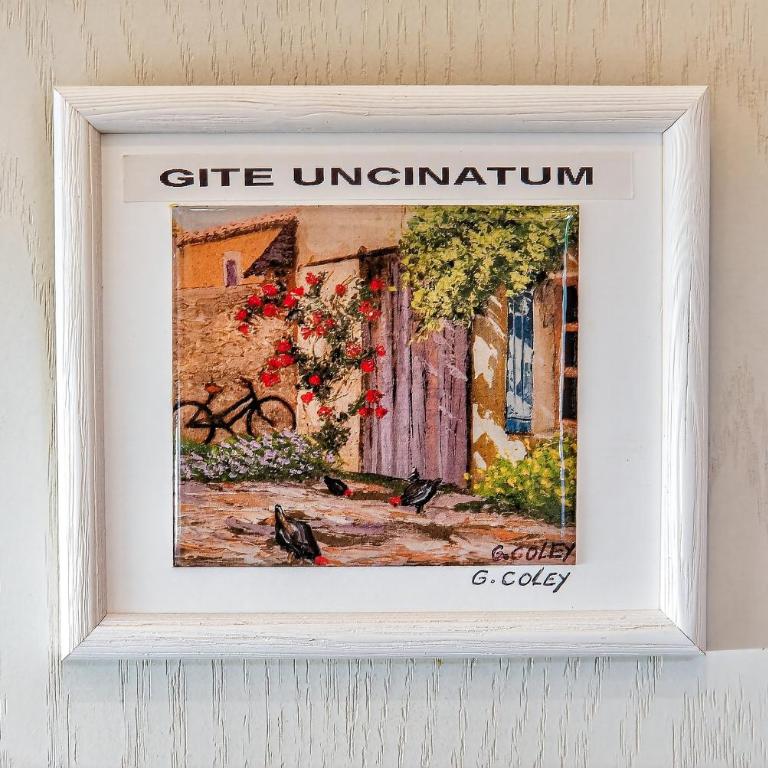 Gîte Uncinatum - La Grange Du Logis - Chambre Quadruple avec Douche - 32