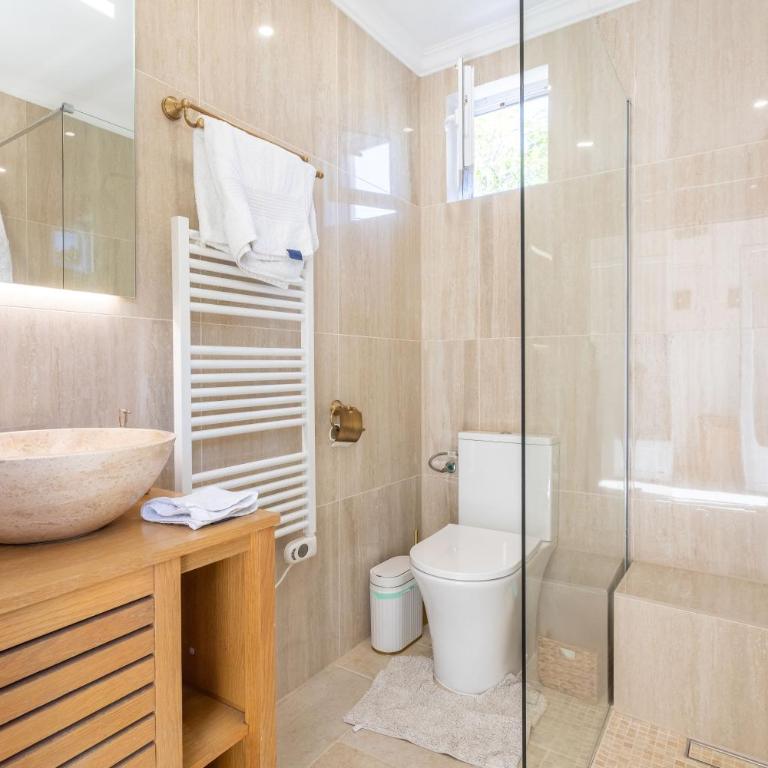 Studio Bormes - One-Bedroom Apartment with Garden View - 13