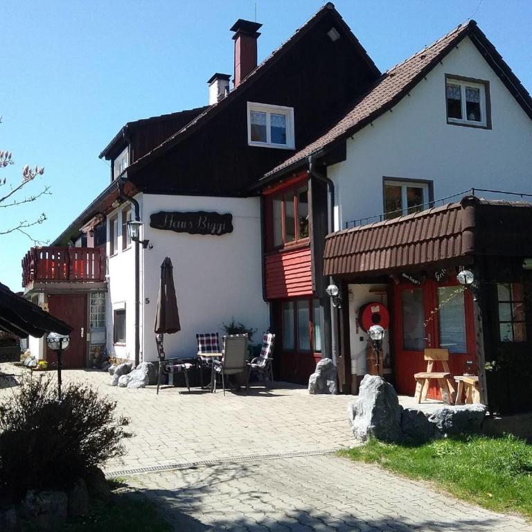 Haus Biggi - Ferienwohnung Säntis - Superior Apartment mit 1 Schlafzimmer und Balkon - 1