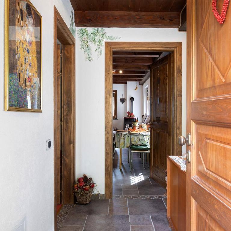 La casa di Alice - Superior One-Bedroom Apartment with Balcony - 24