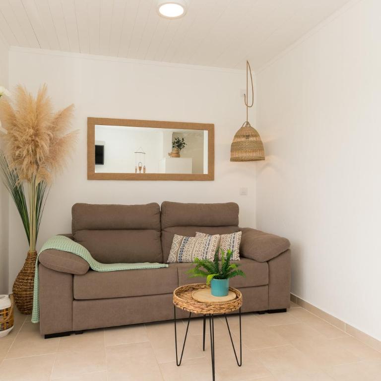 Moderno apartamento en Calan Bosch- C10 - Apartamento Deluxe de 2 dormitorios con balcón - 6
