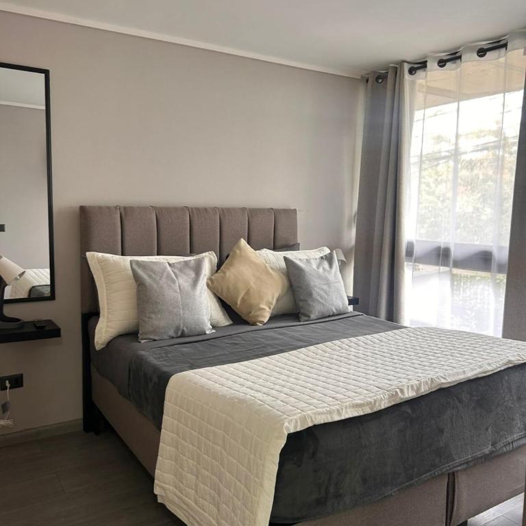 DEPARTAMENTO MODERNO y COMODO CERCA A MOVISTAR ARENA Y FANTASILANDIA - One-Bedroom Apartment - 1