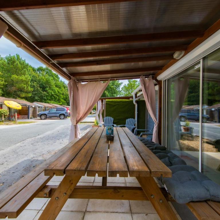 Chalet B Village Vacances - Appartement avec Terrasse - 12