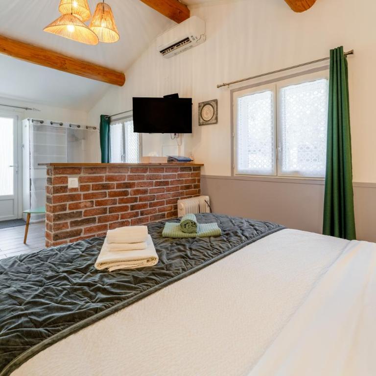 La Petite Maison - Studio avec Terrasse - 11