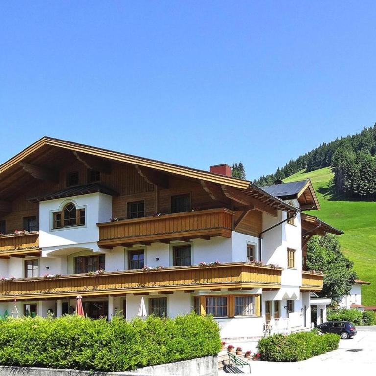 Apartment in Filzmoos near Ski Amadé - Two-Bedroom Apartment - 6