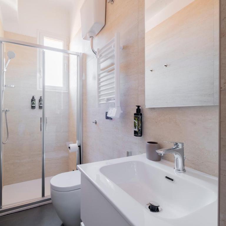 Urbanicooh Terrazza Valdonica - Appartamento con 3 Camere da Letto e con Vista - 21