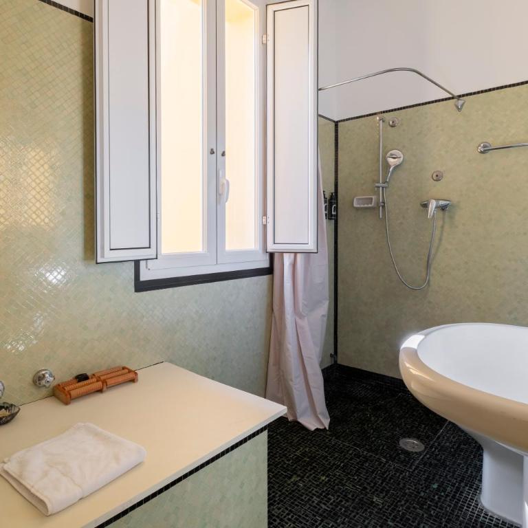 Urbanicooh Terrazza Valdonica - Appartamento con 3 Camere da Letto e con Vista - 20