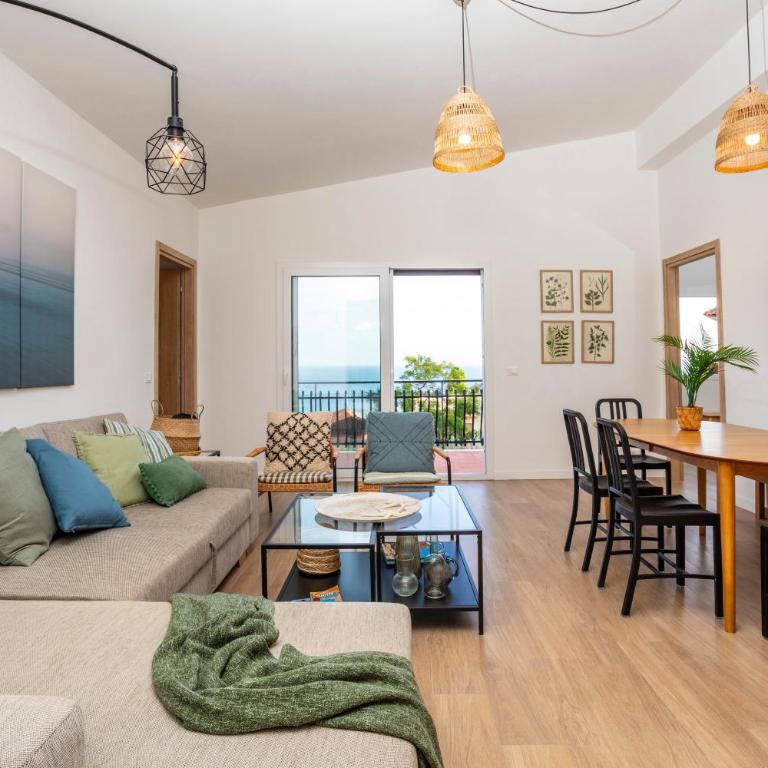Antonia House Apartment - Premium Apartment mit 3 Schlafzimmern und Balkon - 1