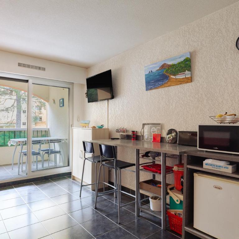 Chez Alain et Martine - Studio mit Terrasse - 3