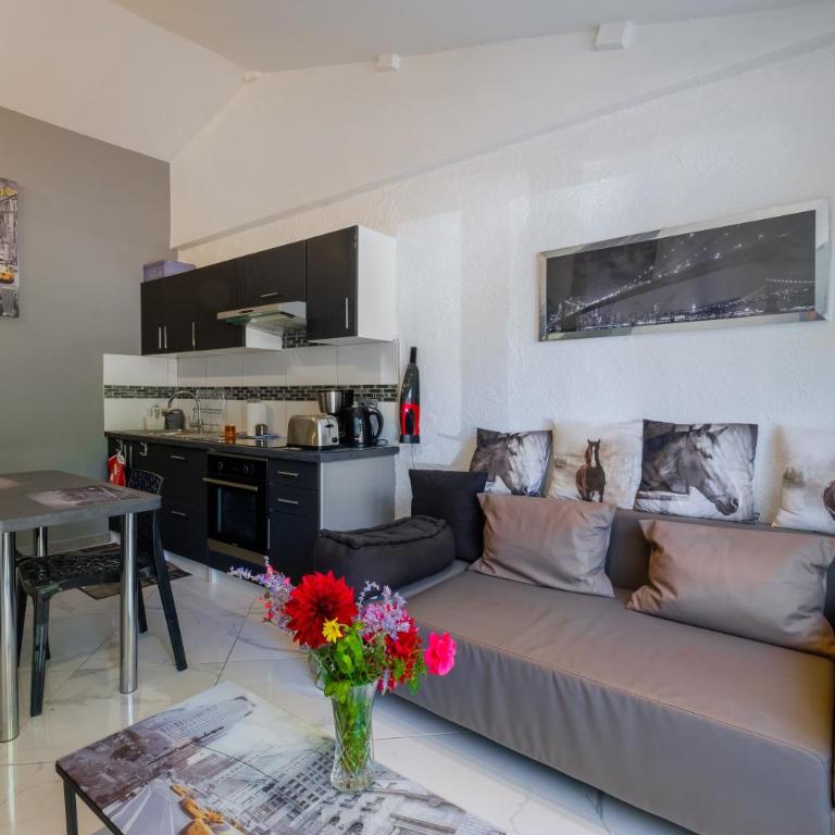 Appartement Lou Paradou - Apartment mit 1 Schlafzimmer und Gartenblick - 7