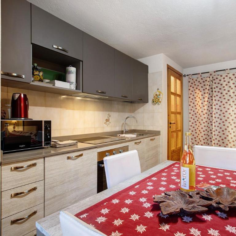 Maison La Bagne - Gressan - Studio with Balcony - 13