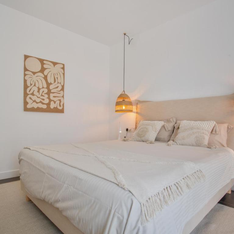 Casa Mila - Apartamento Deluxe de 2 dormitorios con vistas al jardín - 16