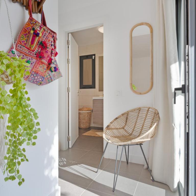 Casa Mila - Apartamento Deluxe de 2 dormitorios con vistas al jardín - 19