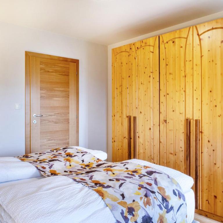 Hänsel und Gretel Schlosshof - Appartamento Deluxe con 2 Camere da Letto e Vista Giardino - 11