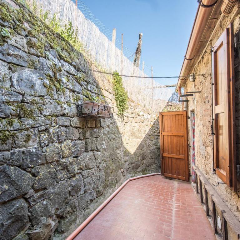 Casa Francesca - Two-Bedroom Deluxe Apartment with Garden View - 23