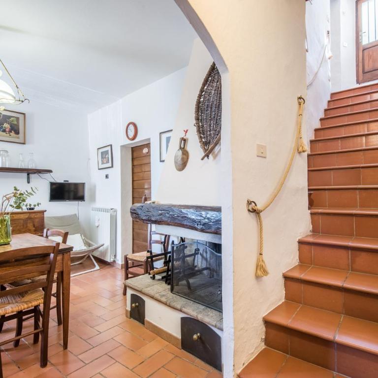 Casa Francesca - Two-Bedroom Deluxe Apartment with Garden View - 4