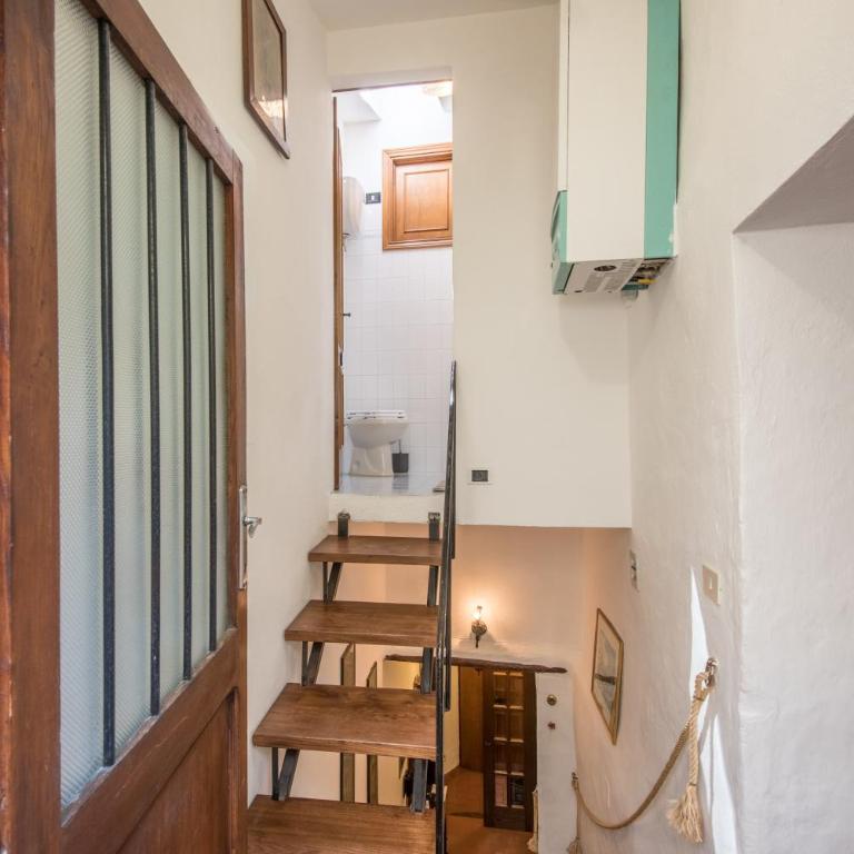 Casa Francesca - Two-Bedroom Deluxe Apartment with Garden View - 21
