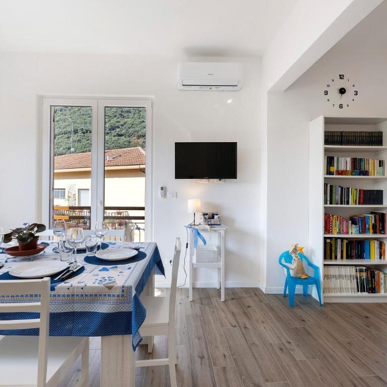 Il Borgo Incantato con garage - Two-Bedroom Deluxe Apartment with Balcony - 23