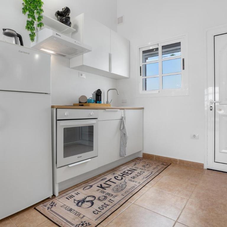 Calida Vivienda Accesible - Studio Apartment with Sea View - 9