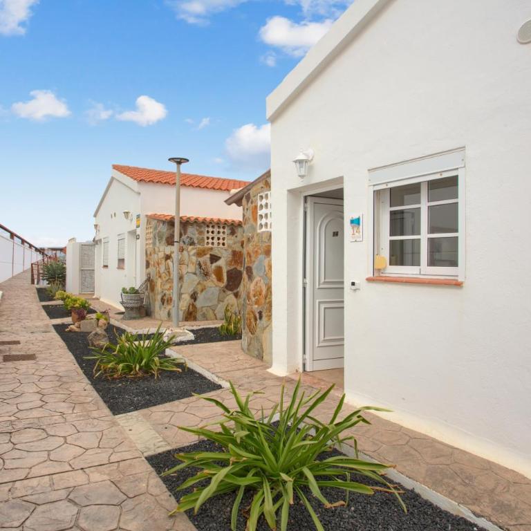 Calida Vivienda Accesible - Studio Apartment with Sea View - 22
