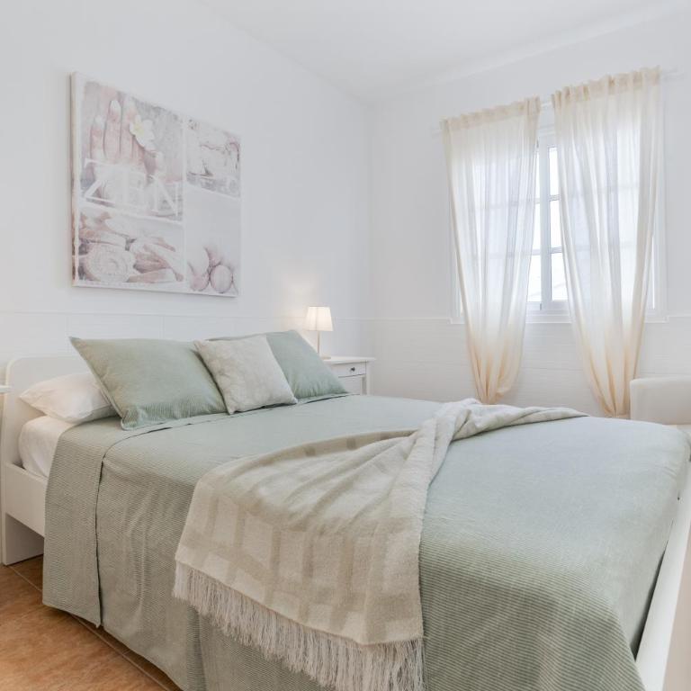 Calida Vivienda Accesible - Studio Apartment with Sea View - 10