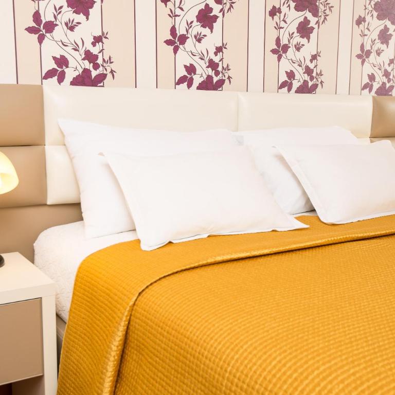 Apartments Sofija - Double Room with Extra Bed - 5