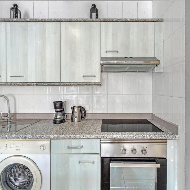 Apartamento Retama - Studio Apartment with Sea View - 10