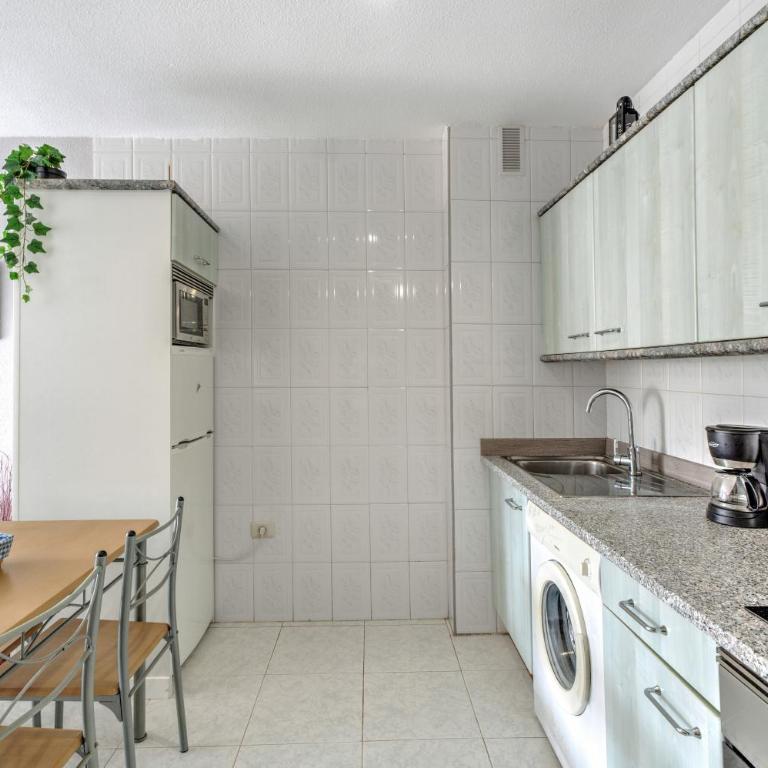Apartamento Retama - Studio Apartment with Sea View - 9