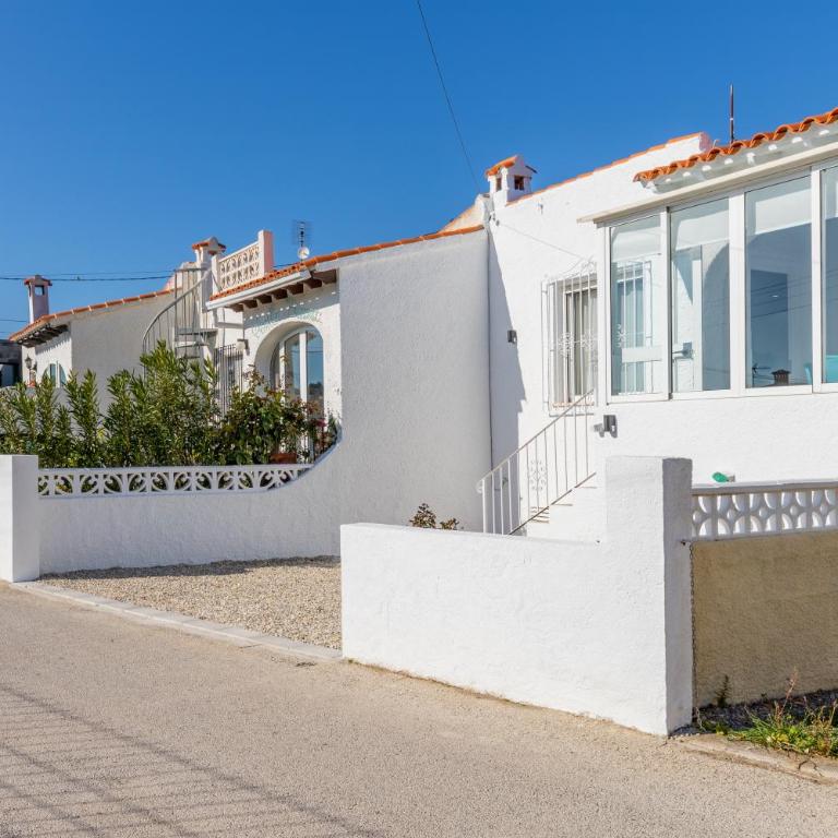 El Pinito Moraira - Two-Bedroom House - 30