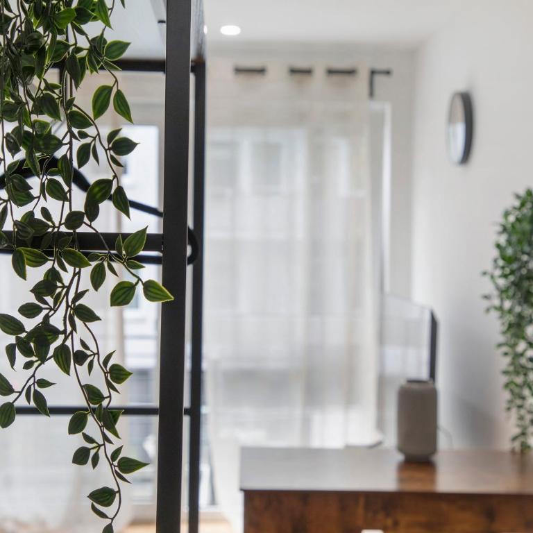 Global Bnb - Ay Homes - Superior Apartment mit 1 Schlafzimmer und Balkon - 17