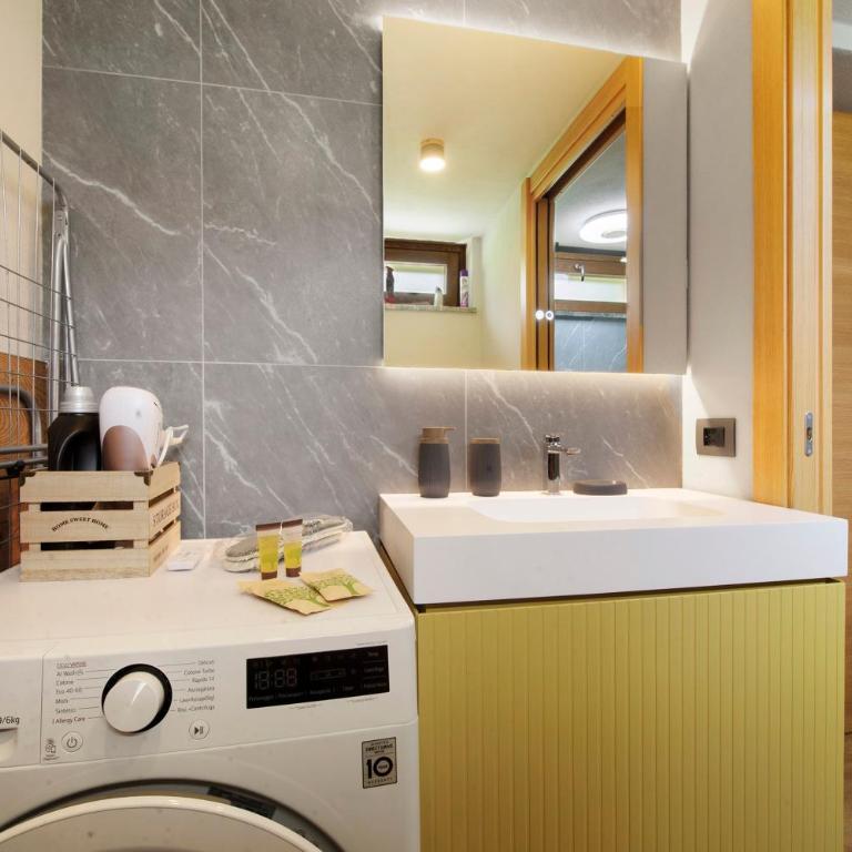 Le rêve d'Emilie - Family house - Appartamento Deluxe con 2 Camere da Letto e Vista Giardino - 22