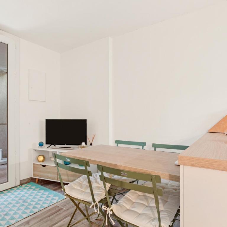Appartement Le Lavandou - Cavalière - Studio with Terrace - 2