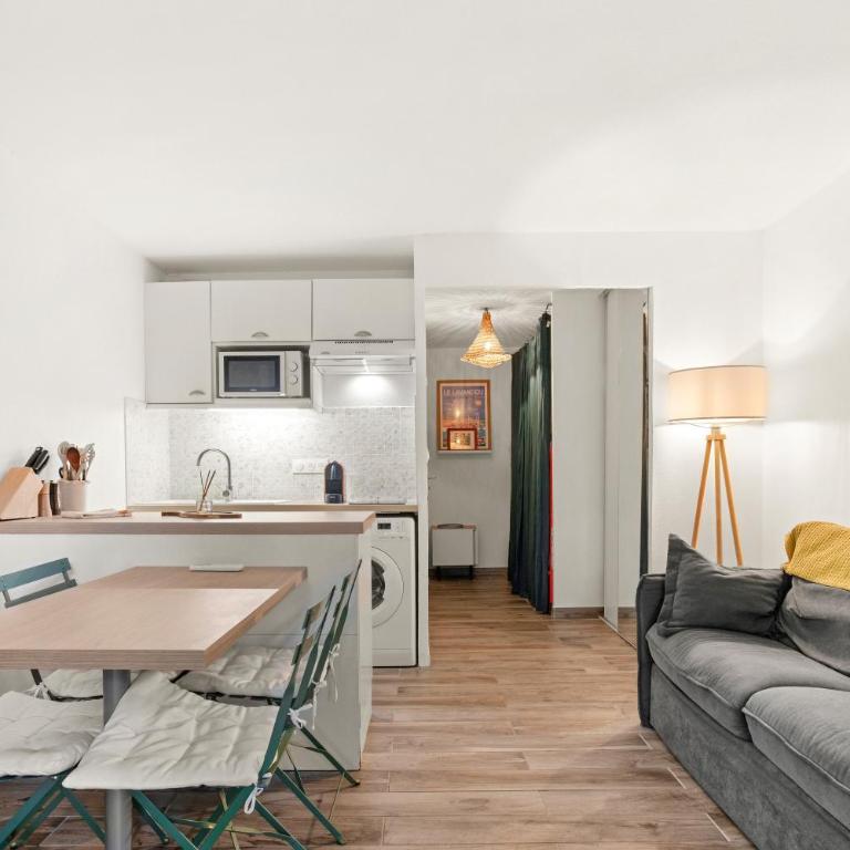 Appartement Le Lavandou - Cavalière - Studio with Terrace - 1