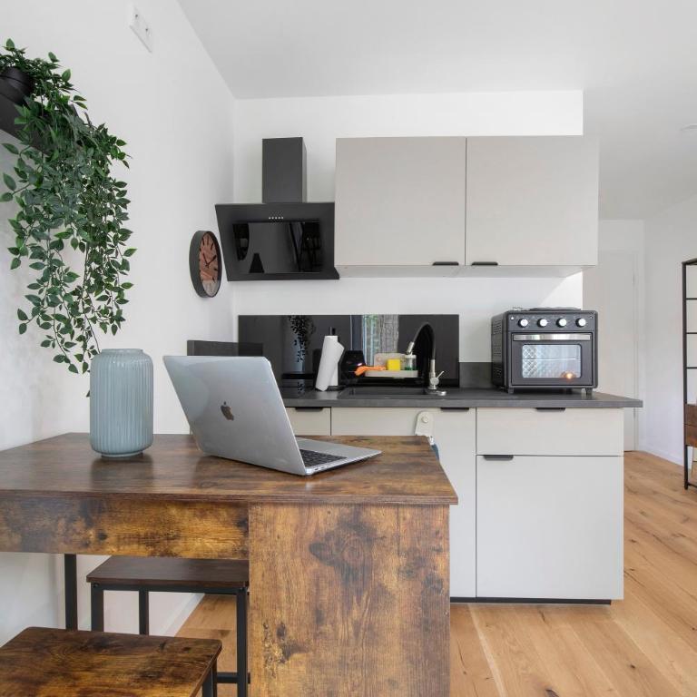 Global Bnb - Ay Homes - Superior Apartment mit Stadtblick - 6