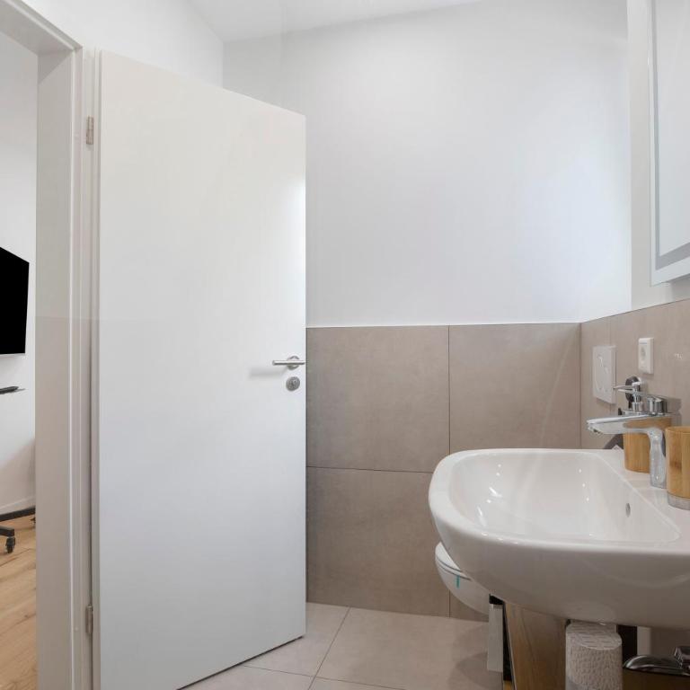 Global Bnb - Ay Homes - Superior Apartment mit Stadtblick - 17